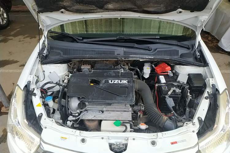 Used Suzuki SX4 2013 1.6L Automatic CoolRide Model Engine Bay