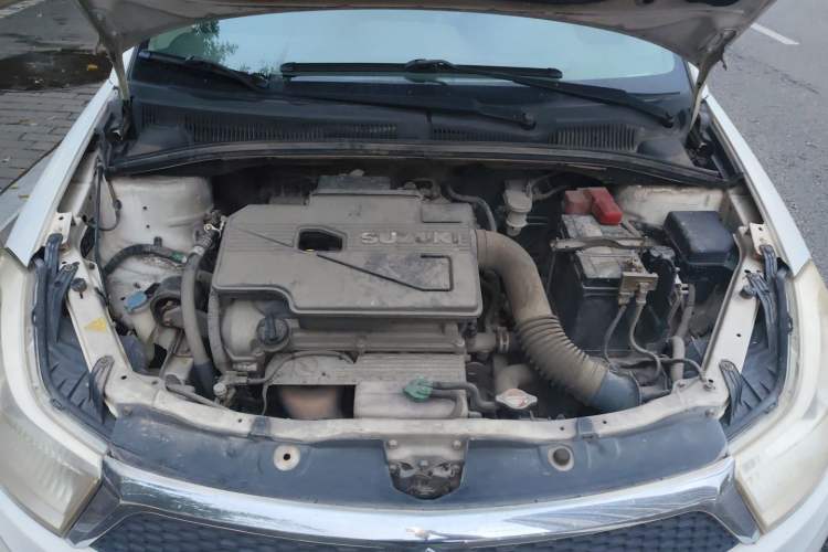 Used Suzuki SX4 2013 1.6L Manual CoolRide Model Engine Bay