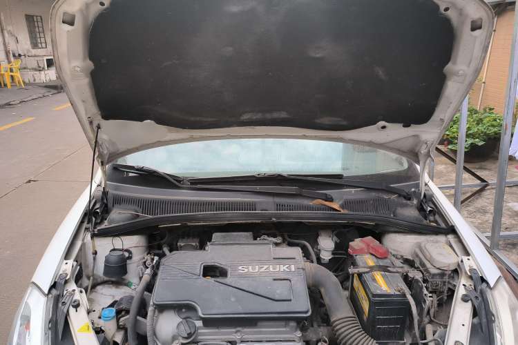 Used Suzuki SX4 2013 1.6L Automatic CoolRide Model Engine Bay
