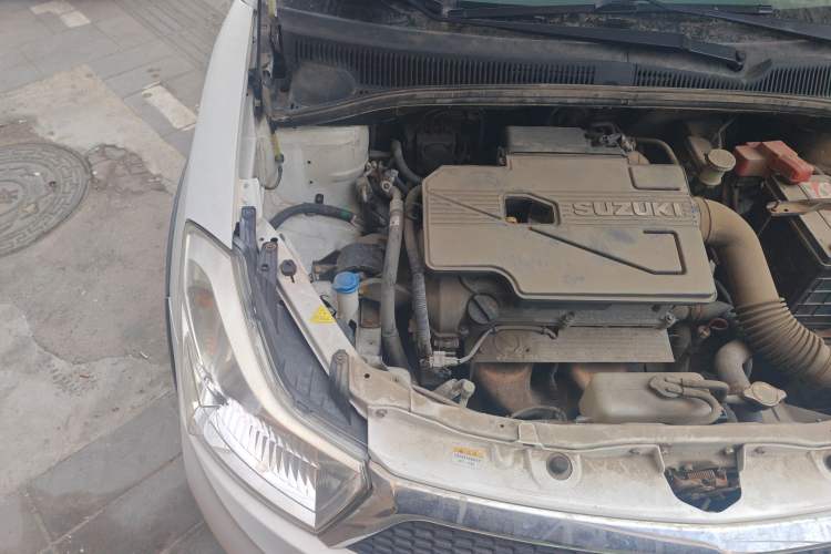 Used Suzuki SX4 2013 1.6L Automatic CoolRide Model Engine Bay Right