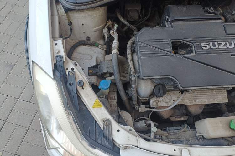 Used Suzuki SX4 2013 1.6L Automatic CoolRide Model Engine Bay Right