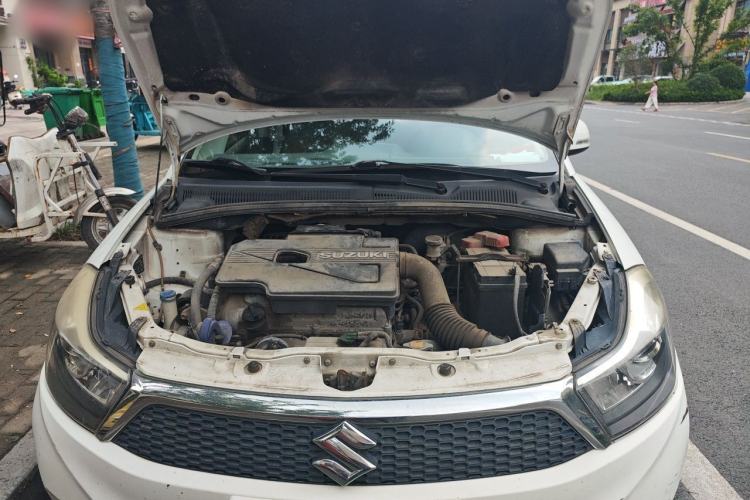 Used Suzuki SX4 2013 Koleos 1.6L Automatic Sport Model Engine Bay