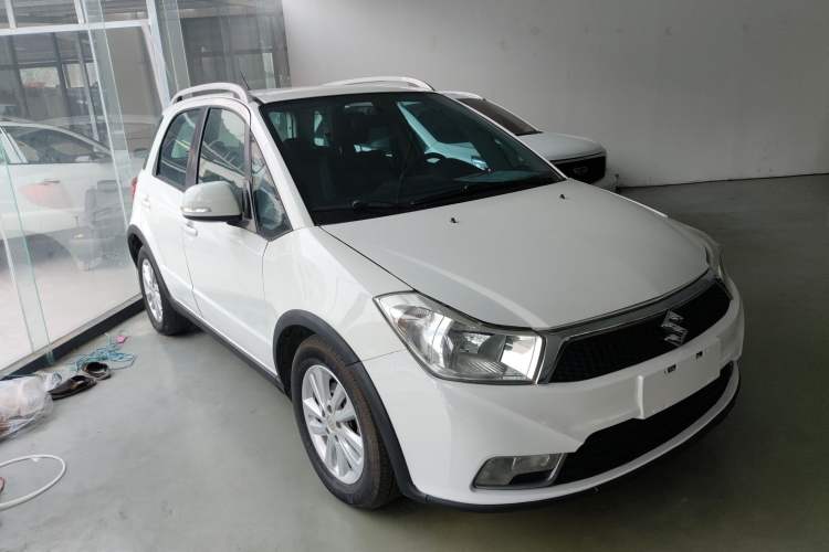 Used Suzuki SX4 2013 1.6L Automatic CoolRide Model Exterior 2