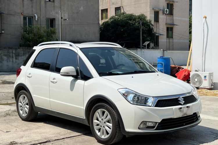 Used Suzuki SX4 2013 1.6L Automatic CoolRide Model Exterior 2