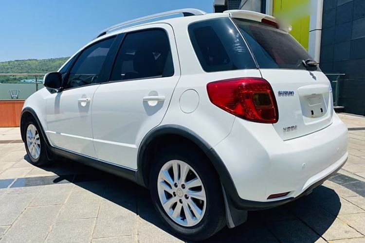 Used Suzuki SX4 2013 1.6L Automatic CoolRide Model Exterior 2