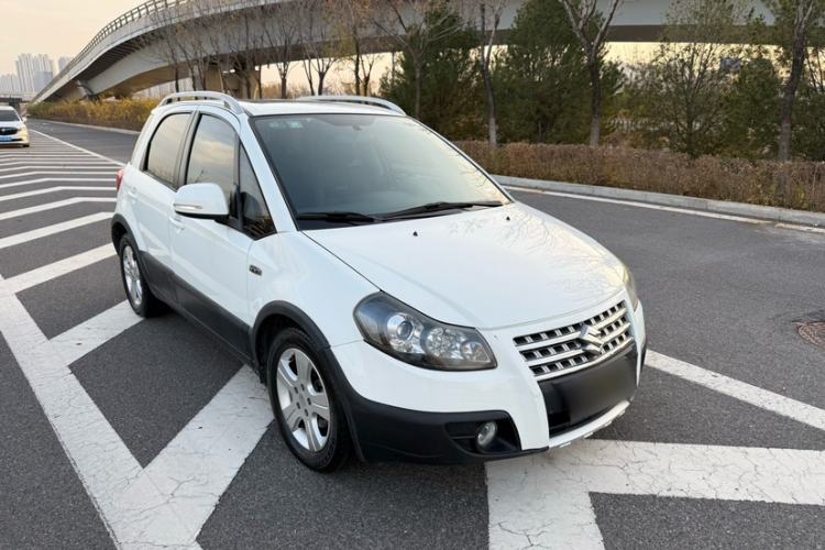 Used Suzuki SX4 2013 Koleos 1.6L Automatic 20th Anniversary 3G Smart Edition Exterior 2