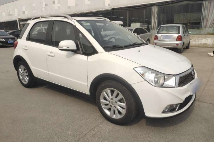 Used Suzuki SX4 2013 1.6L Automatic CoolRide Model Exterior 2