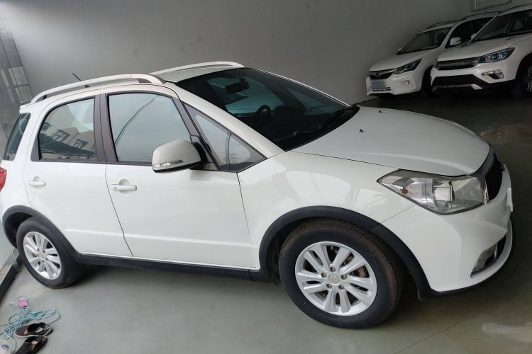 Used Suzuki SX4 2013 1.6L Automatic CoolRide Model Exterior 3