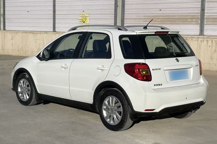 Used Suzuki SX4 2013 1.6L Automatic CoolRide Model Exterior 3