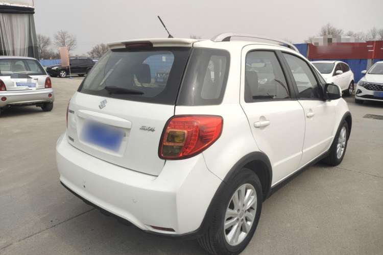 Used Suzuki SX4 2013 1.6L Automatic CoolRide Model Exterior 3