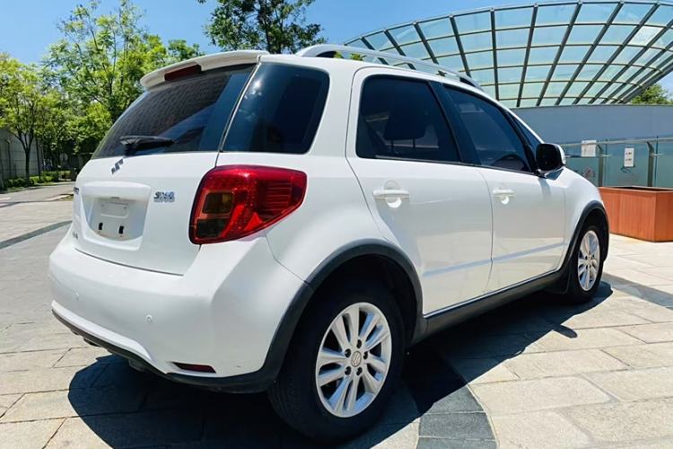 Used Suzuki SX4 2013 1.6L Automatic CoolRide Model Exterior 4