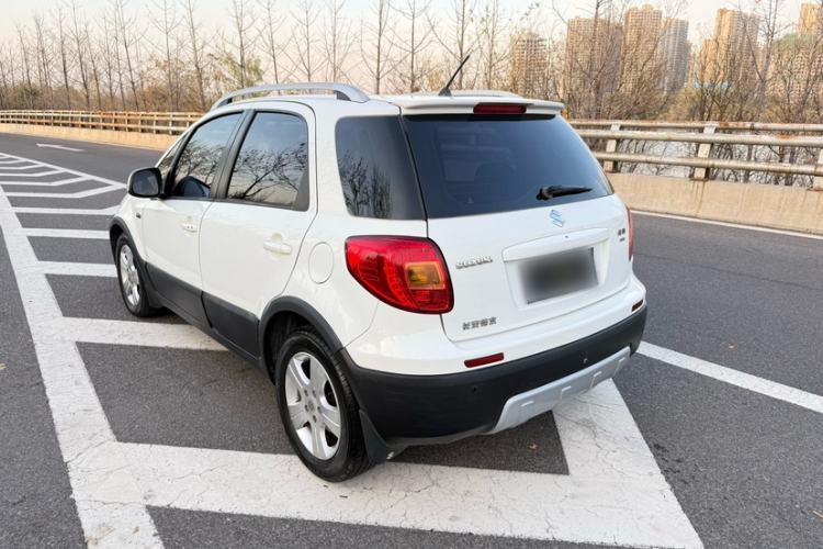 Used Suzuki SX4 2013 Koleos 1.6L Automatic 20th Anniversary 3G Smart Edition Exterior 6