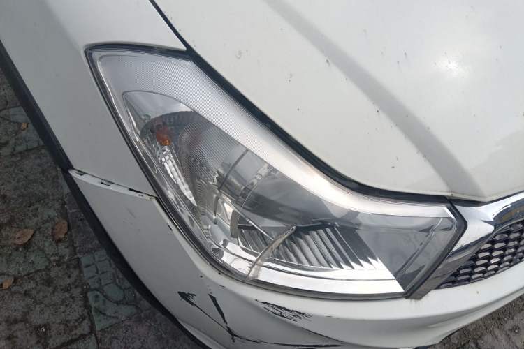 Used Suzuki SX4 2013 1.6L Manual CoolRide Model Exterior 6
