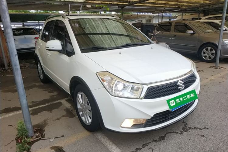 Used Suzuki SX4 2013 1.6L Automatic CoolRide Model Front Right 45 Deg