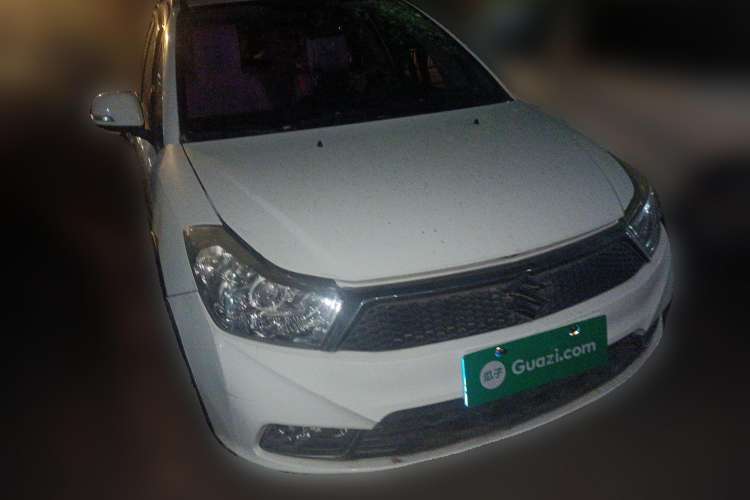 Used Suzuki SX4 2013 1.6L Automatic CoolRide Model Front Right 45 Deg