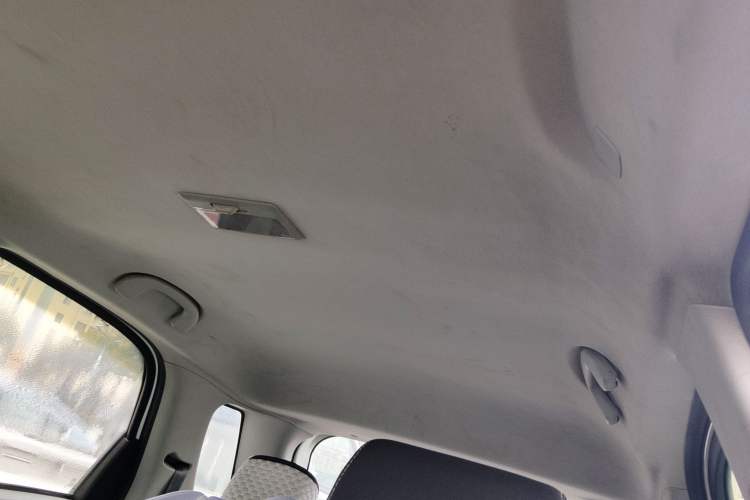 Used Suzuki SX4 2013 1.6L Automatic CoolRide Model Headliner