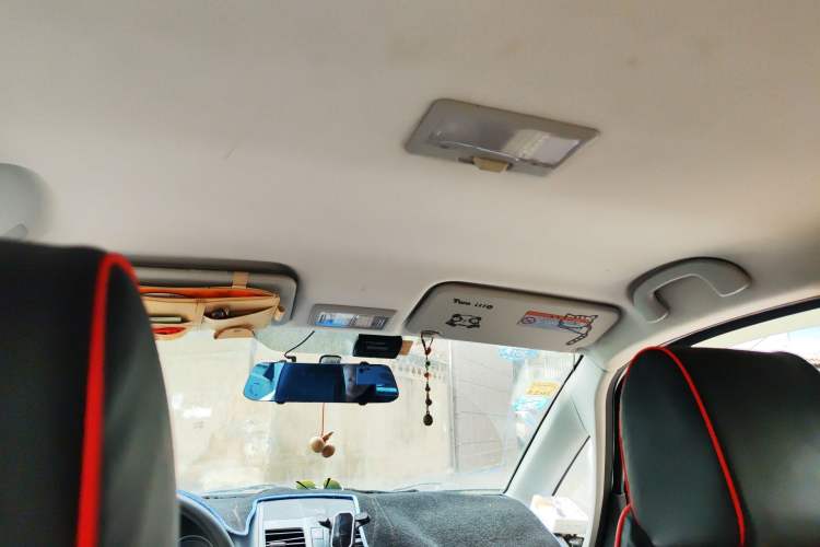 Used Suzuki SX4 2013 1.6L Automatic CoolRide Model Headliner