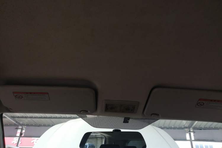 Used Suzuki SX4 2013 1.6L Automatic CoolRide Model Headliner