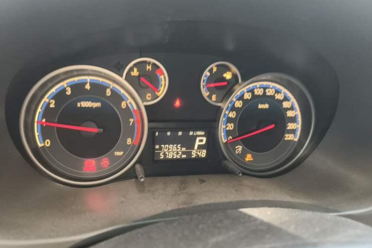 Used Suzuki SX4 2013 Koleos 1.6L Automatic 20th Anniversary 3G Smart Edition Instrument Cluster