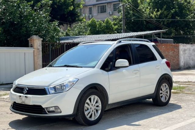 Used Suzuki SX4 2013 1.6L Automatic CoolRide Model