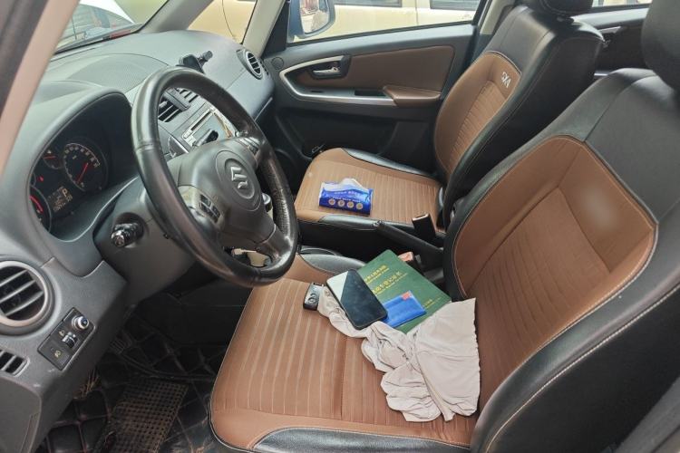 Used Suzuki SX4 2013 Koleos 1.6L Automatic Sport Model Left Front Seat
