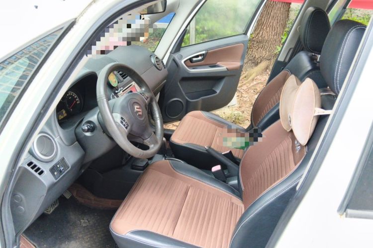 Used Suzuki SX4 2013 Koleos 1.6L Automatic Sport Model Left Front Seat