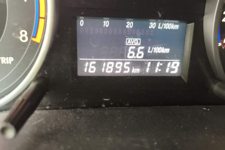 Used Suzuki SX4 2013 1.6L Manual CoolRide Model Odometer Close Up