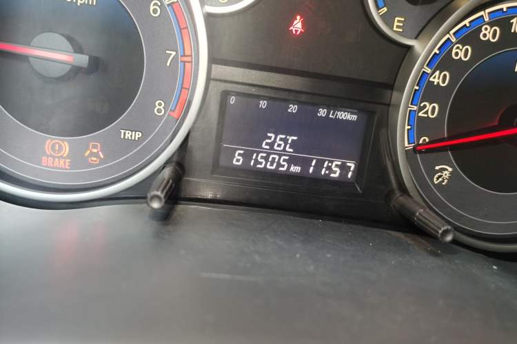 Used Suzuki SX4 2013 1.6L Manual CoolRide Model Odometer Close Up