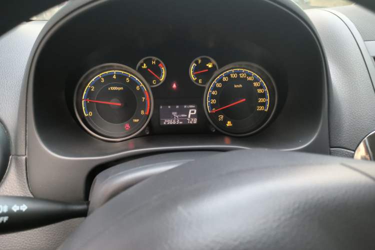 Used Suzuki SX4 2013 1.6L Automatic CoolRide Model Odometer Close Up