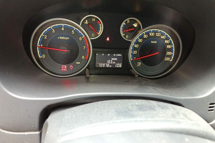 Used Suzuki SX4 2013 1.6L Manual CoolRide Model Odometer Close Up