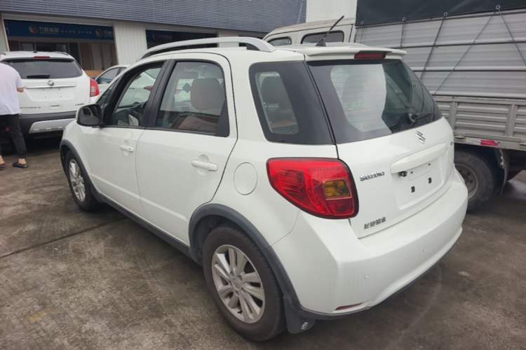 Used Suzuki SX4 2013 1.6L Automatic CoolRide Model Rear Left 45 Deg