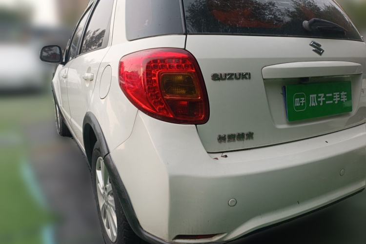 Used Suzuki SX4 2013 1.6L Automatic CoolRide Model Rear Left 45 Deg