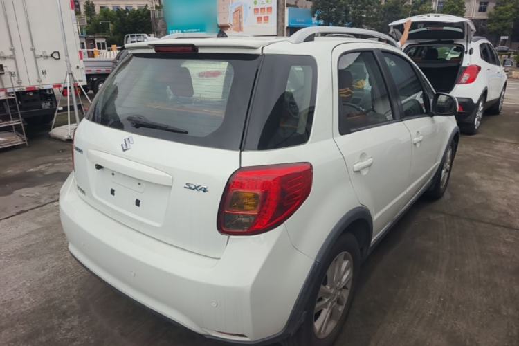 Used Suzuki SX4 2013 1.6L Automatic CoolRide Model Rear Right 45 Deg