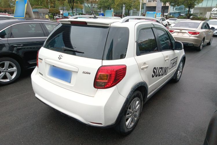 Used Suzuki SX4 2013 1.6L Manual CoolRide Model Rear Right 45 Deg