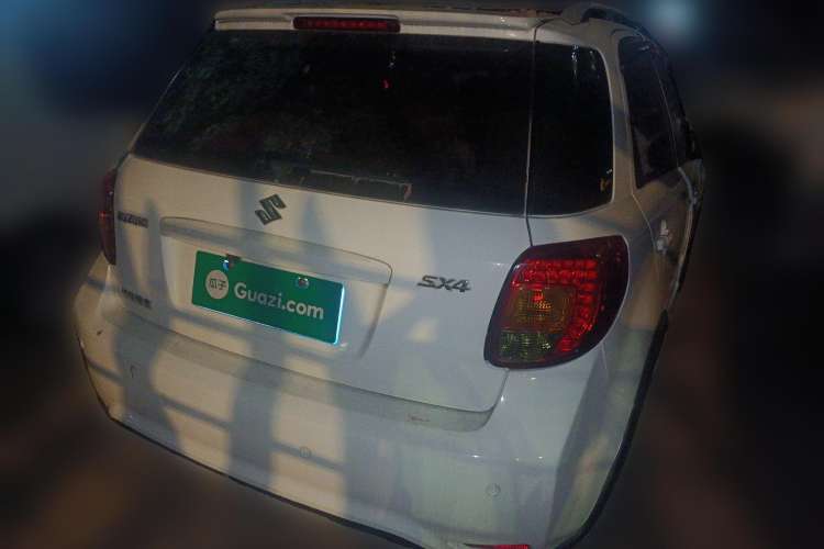 Used Suzuki SX4 2013 1.6L Automatic CoolRide Model Rear Right 45 Deg