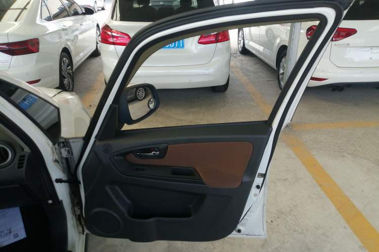 Used Suzuki SX4 2013 1.6L Automatic CoolRide Model Right Front Door Interior
