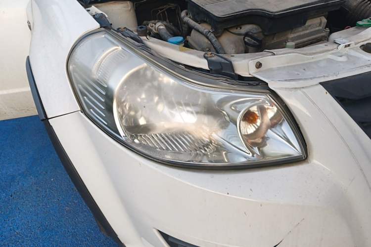Used Suzuki SX4 2013 1.6L Automatic CoolRide Model Right Front Headlight