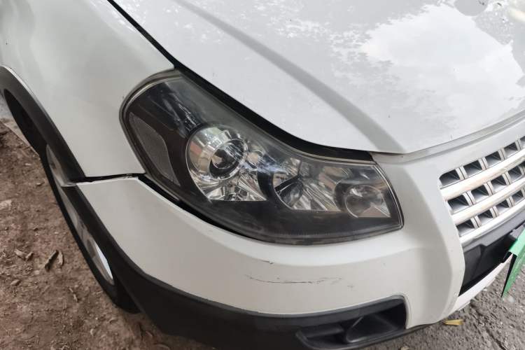 Used Suzuki SX4 2013 1.6L Manual CoolRide Model Right Front Headlight
