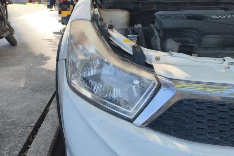Used Suzuki SX4 2013 1.6L Manual CoolRide Model Right Front Headlight