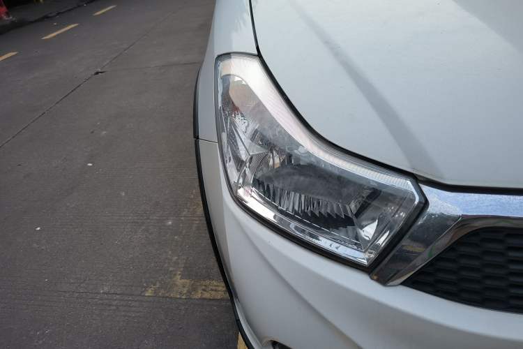 Used Suzuki SX4 2013 1.6L Automatic CoolRide Model Right Front Headlight
