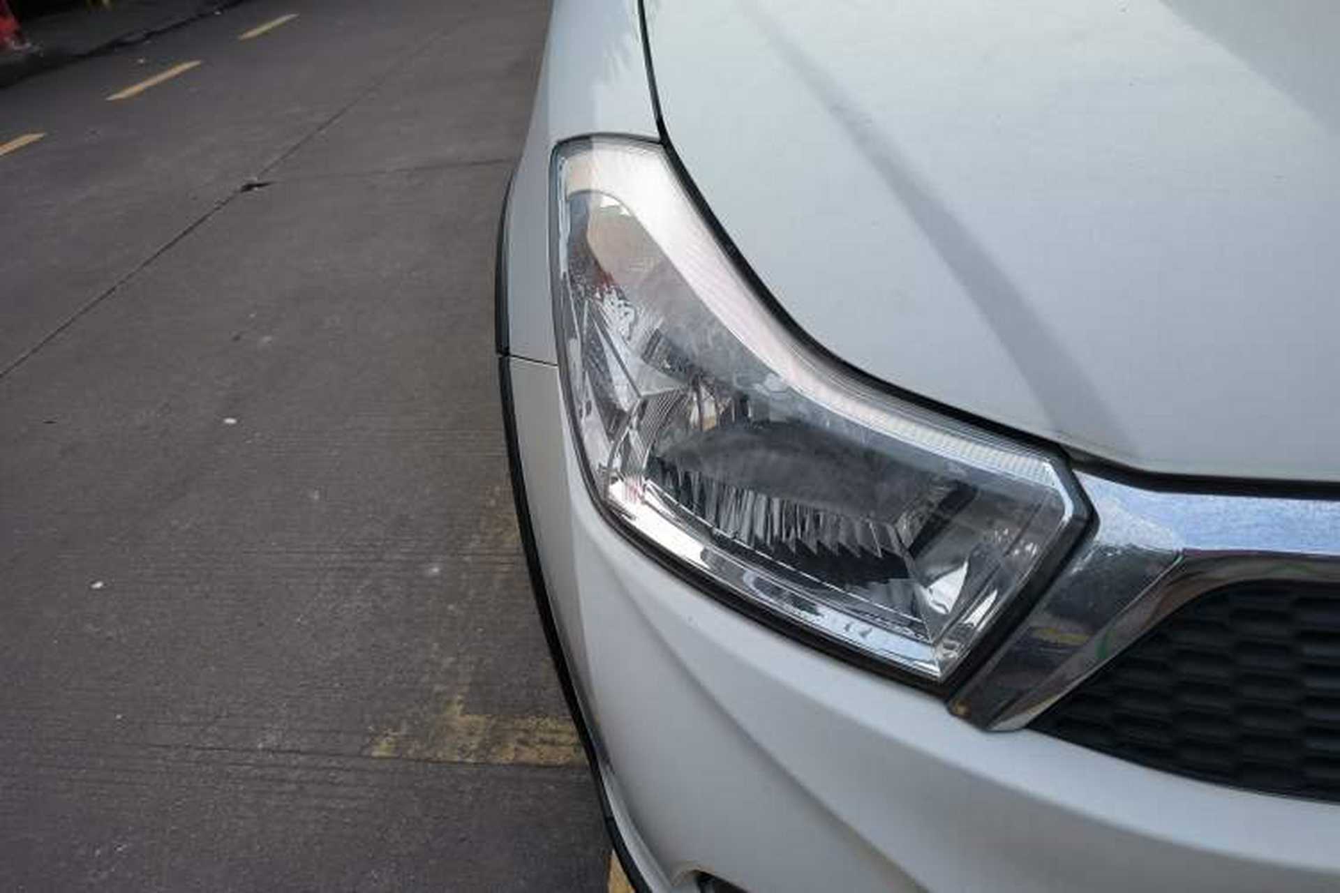 Used Suzuki SX4 2013 1.6L Automatic CoolRide Model Right Front Headlight
