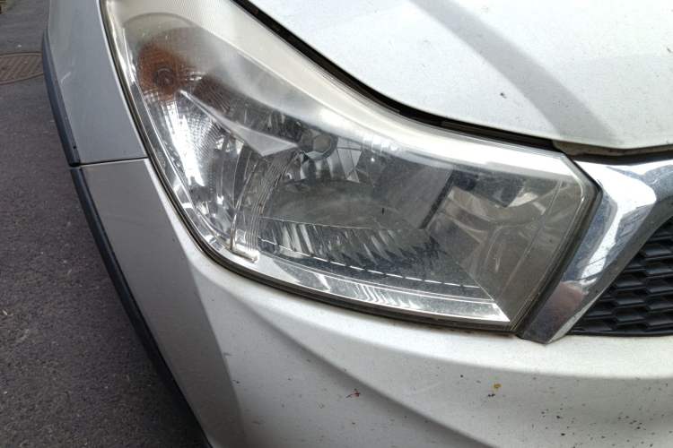 Used Suzuki SX4 2013 1.6L Manual CoolRide Model Right Front Headlight