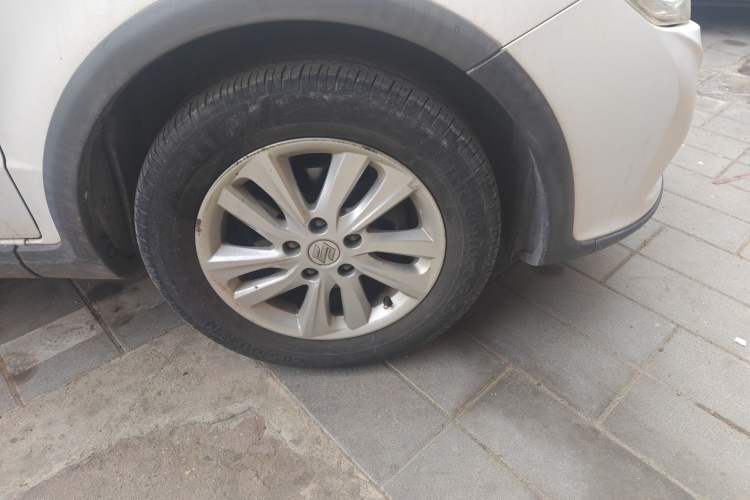 Used Suzuki SX4 2013 1.6L Automatic CoolRide Model Right Front Wheel Hub