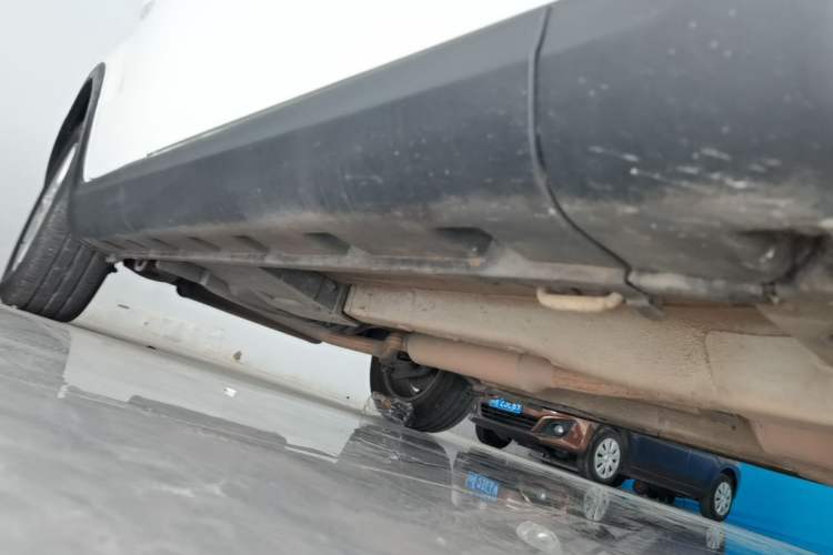 Used Suzuki SX4 2013 1.6L Manual CoolRide Model Right Side Sill