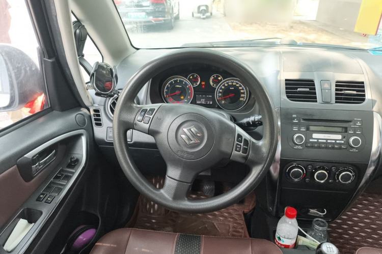 Used Suzuki SX4 2013 1.6L Manual CoolRide Model Steering Wheel