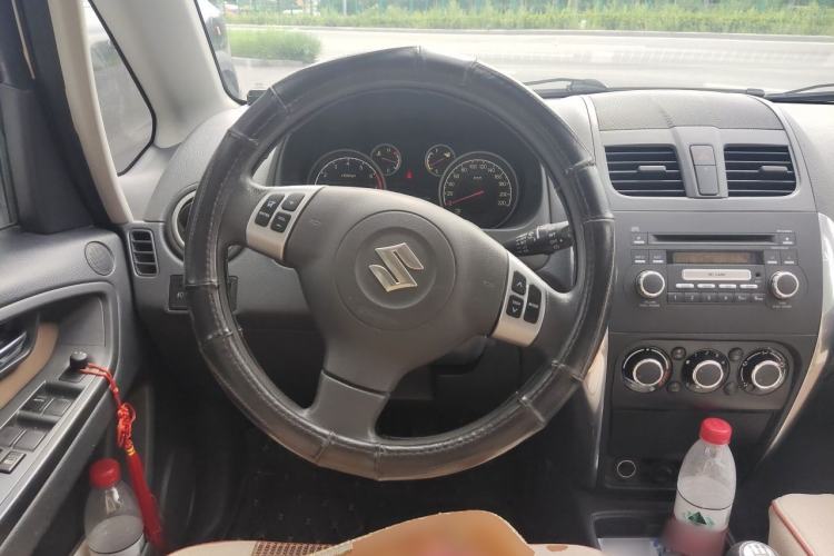 Used Suzuki SX4 2013 1.6L Manual CoolRide Model Steering Wheel