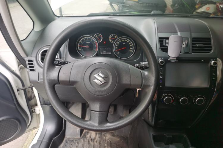 Used Suzuki SX4 2013 1.6L Manual CoolRide Model Steering Wheel