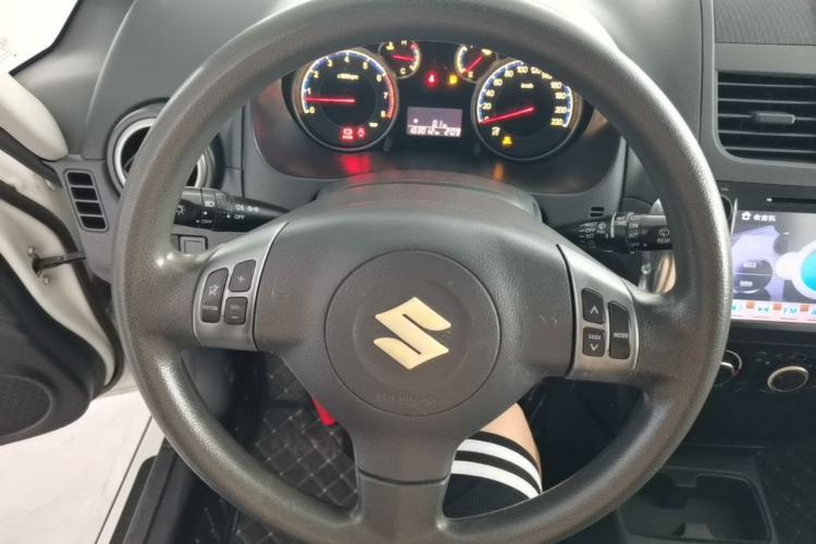 Used Suzuki SX4 2013 1.6L Manual CoolRide Model Steering Wheel