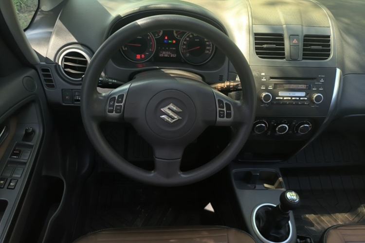 Used Suzuki SX4 2013 1.6L Manual CoolRide Model Steering Wheel
