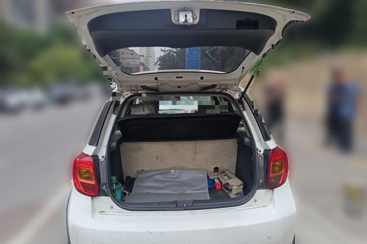 Used Suzuki SX4 2013 1.6L Automatic CoolRide Model Trunk